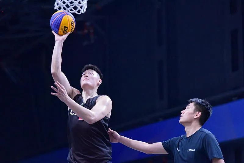 篮球世界杯冠军2023后卫_世界篮球后卫排名_nba冠军后卫