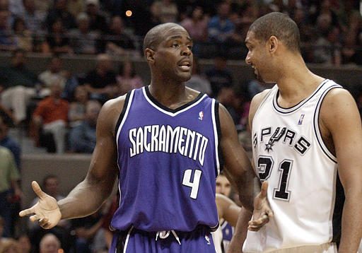 前锋nba排名_篮球前锋谁最厉害_历史篮球大前锋排名榜前十