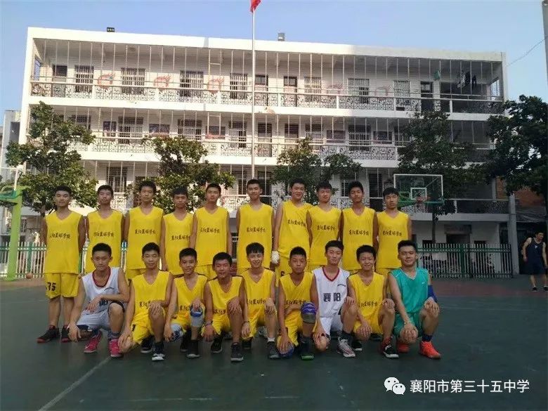 湖北襄阳篮球冠军_襄阳篮球运动员_襄阳篮球湖北冠军都有谁