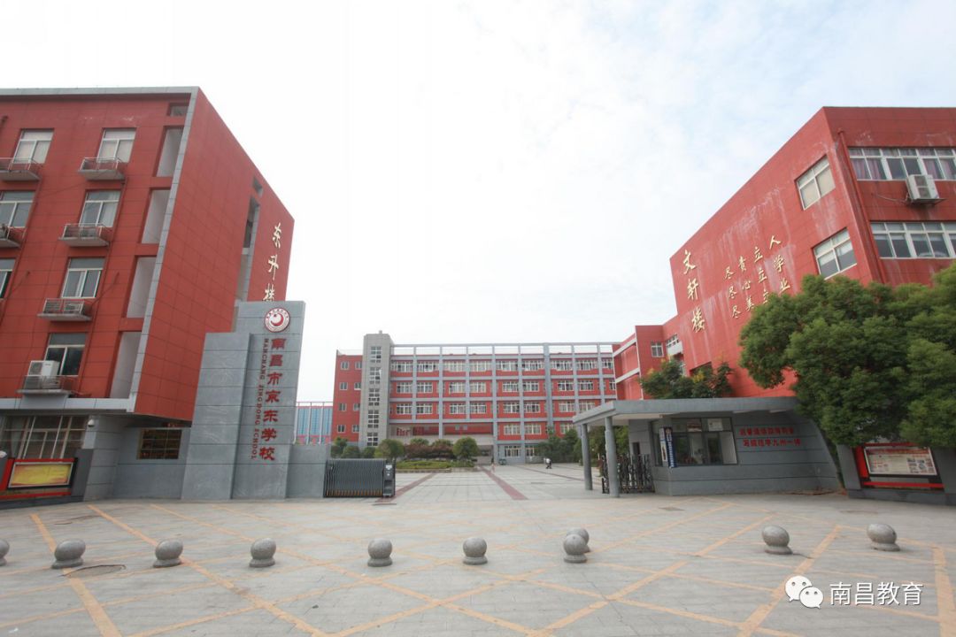 幼儿篮球操舞蹈视频大全_幼儿获奖篮球操视频_幼儿篮球冠军操